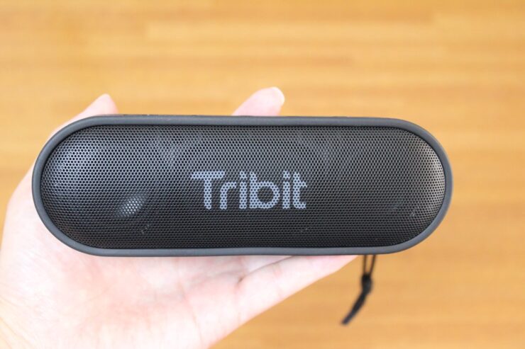 「Tribit XSound Go」ポータブルワイヤレススピーカー 前面